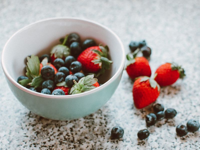 Low-Fat Quark with Berries