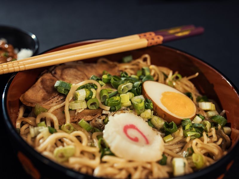 200g ramen noodles
