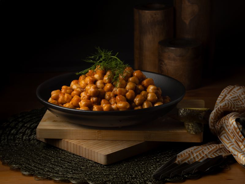 Roasted Chickpeas with Paprika