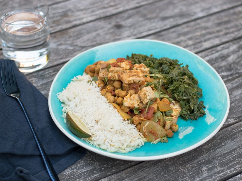 Mediterranean Chicken Skillet